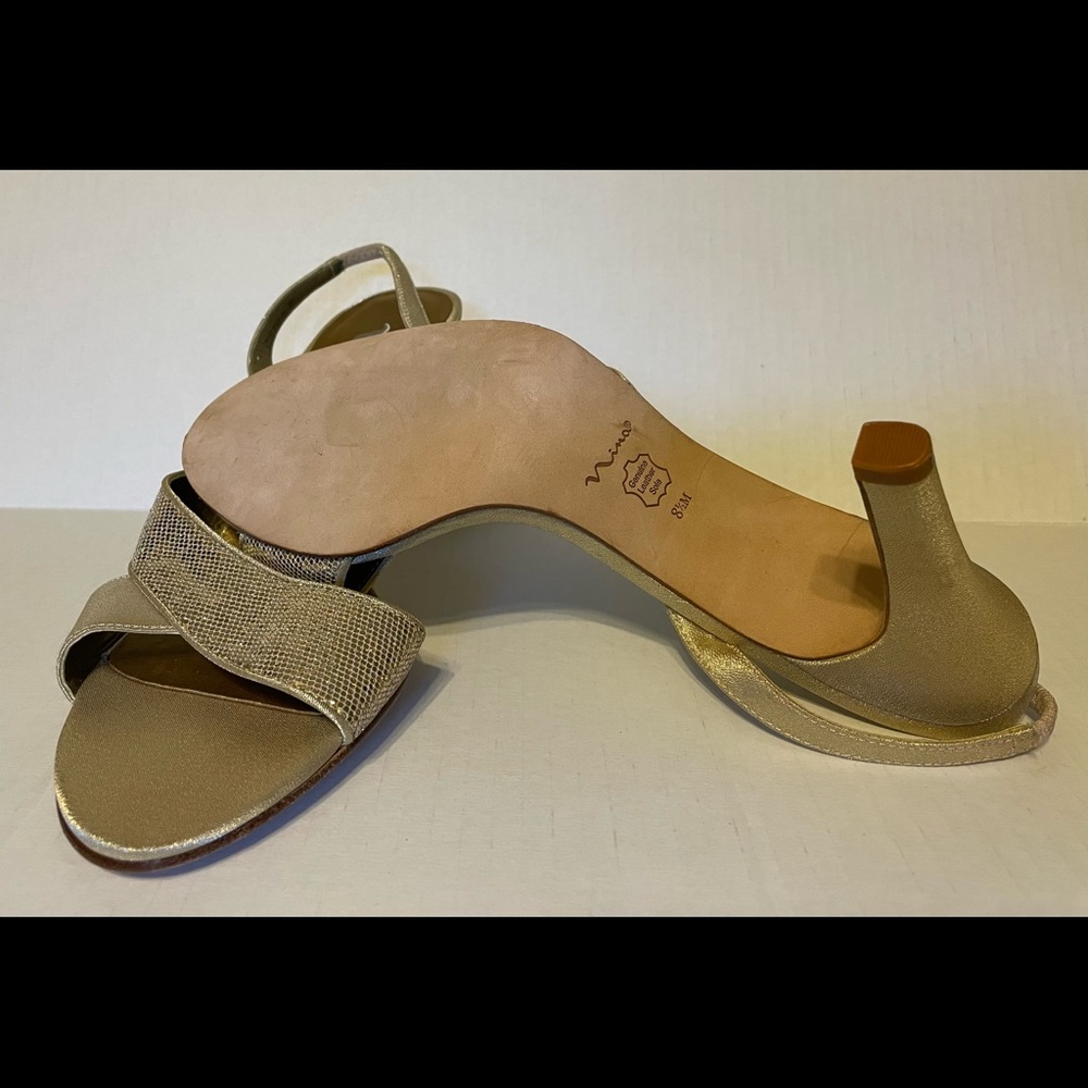 Heels - Picture 4 of 5